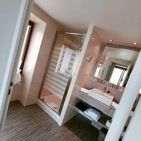 Hotel Le Léman Saint-Gingolph Extérieur photo